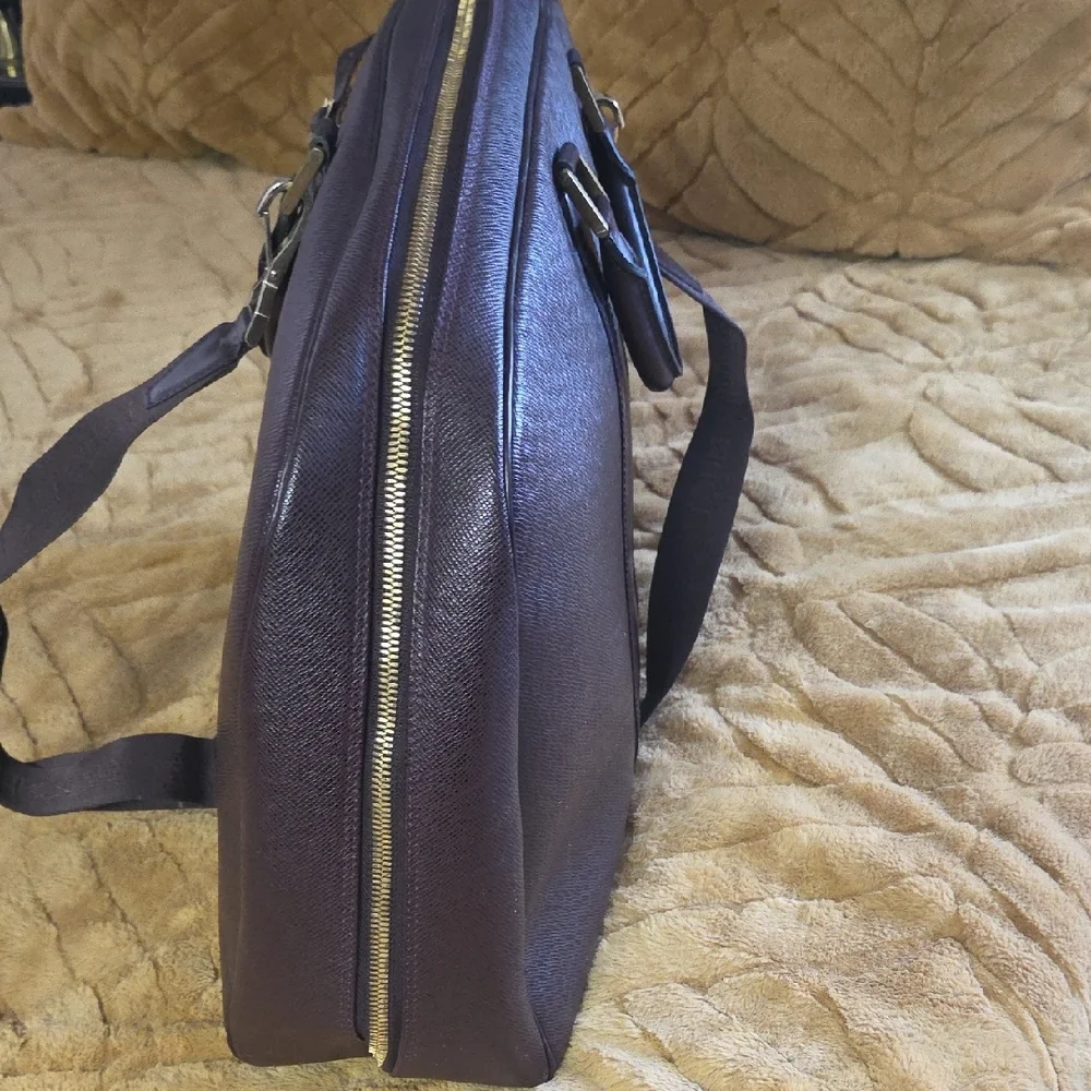 Louis Vuitton Helanga Taiga Luggage with garment bag